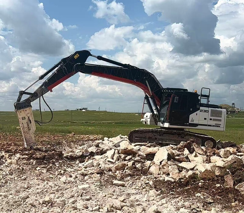 excavator-rock-breaker-construction-site-heavy-machinery