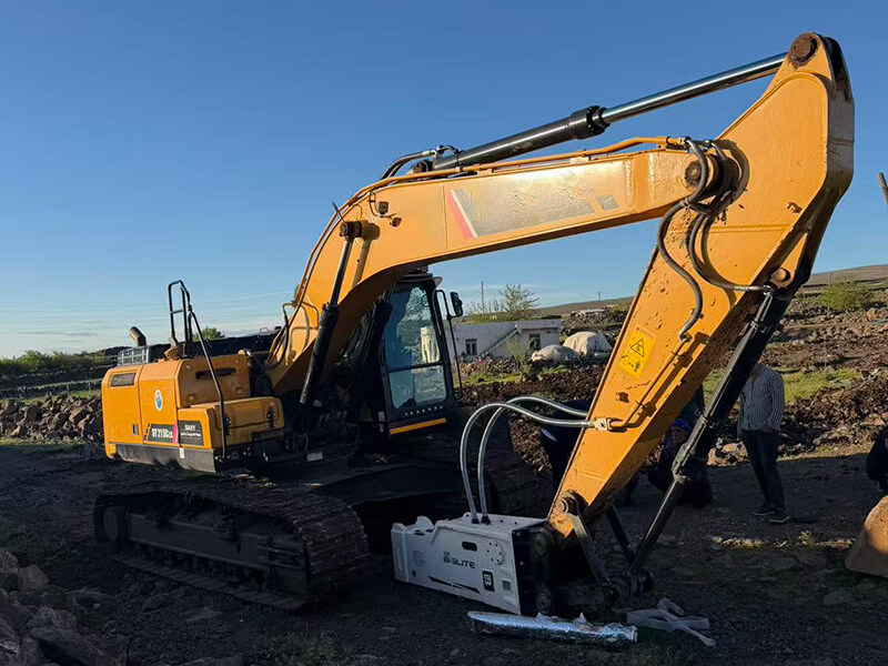 sany-excavator-construction-site-heavy-machinery